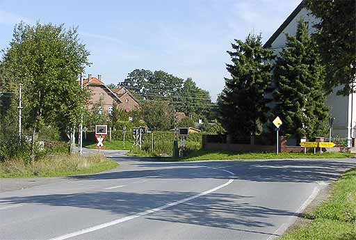 Bahnbergang in Ostnnerlinde am 19.09.2001